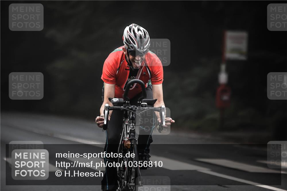 13.09.2026 - Stadtparktriathlon H.Heesch http://msf.ph/oto/10356810 13.09.2026 09:50:53 Radfahren 271, 293, 310 meine-sportfotos.de
