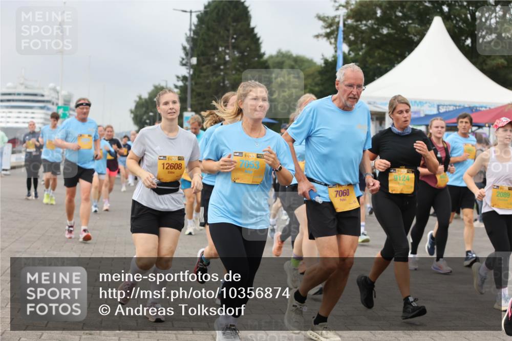 13.09.2026 - Kiel Lauf Andreas Tolksdorf http://msf.ph/oto/10356874 13.09.2026 09:59:26 Kiellinie 38, 12608, 38, 7053, 7060, 9124, 2089 meine-sportfotos.de