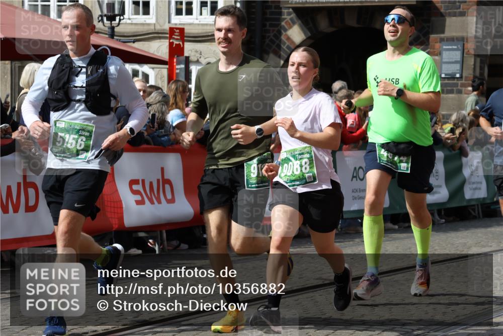 13.09.2026 - 21. swb-Marathon Bremen Strokosch-Dieckow http://msf.ph/oto/10356882 13.09.2026 13:33:47 Ziel 831, 1124, 2283, 2960, 2980, 3562, 4052, 4219, 4243, 4492, 4536, 4543, 4565, 5040, 5560, 5660, 5726, 5861, 5862, 5914, 6256, 6421, 6597, 6614, 6777, 6844, 6882, 6915, 6997, 7145, 7421, 7523, 7789, 7863, 8093, 8177, 8501, 8599, 8602, 8691, 9206, 9508, 9616, 9856, 9883, 10114, 13078, 13084, 1656, 2727, 3389, 3522, 3790, 4613, 4658, 5341, 5513, 5563, 5587, 6151, 6508, 6509, 6623, 7047, 7303, 7354, 7431, 8025, 8512, 8641, 8910, 9344 meine-sportfotos.de