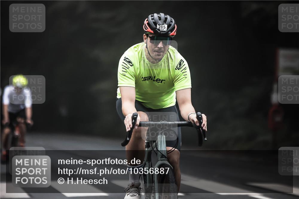 13.09.2026 - Stadtparktriathlon H.Heesch http://msf.ph/oto/10356887 13.09.2026 09:51:01 Radfahren 217, 227, 239, 285, 293 meine-sportfotos.de