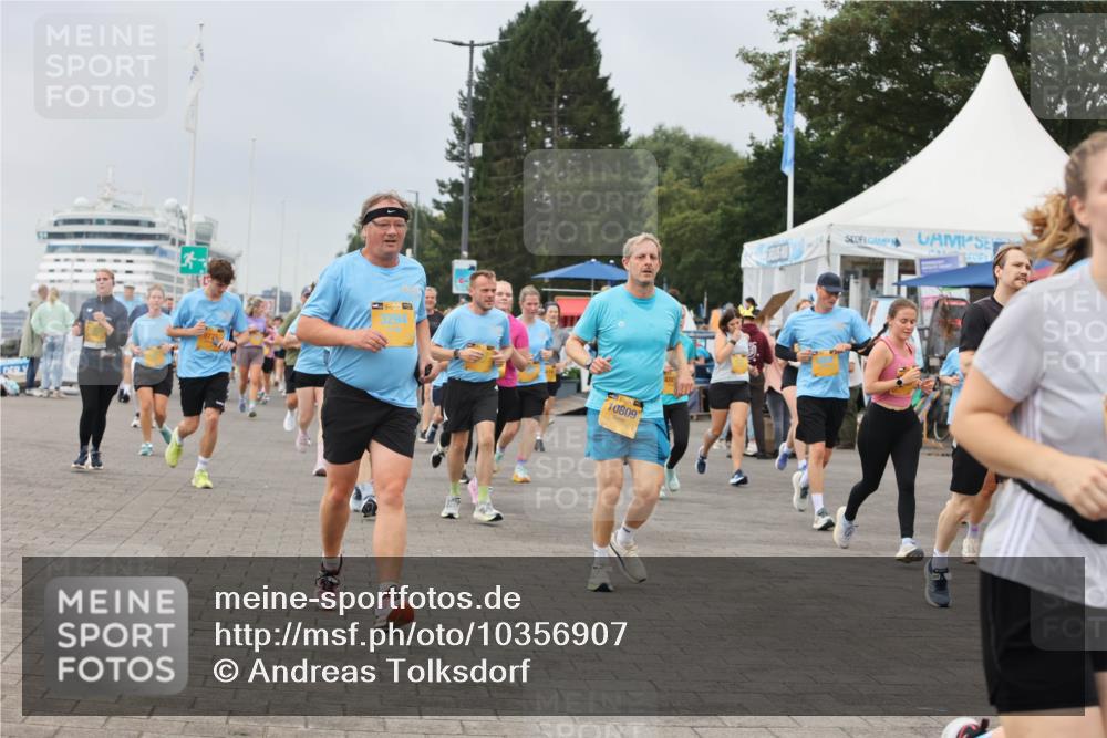 13.09.2026 - Kiel Lauf Andreas Tolksdorf http://msf.ph/oto/10356907 13.09.2026 09:59:28 Kiellinie 38, 3294, 10809 meine-sportfotos.de