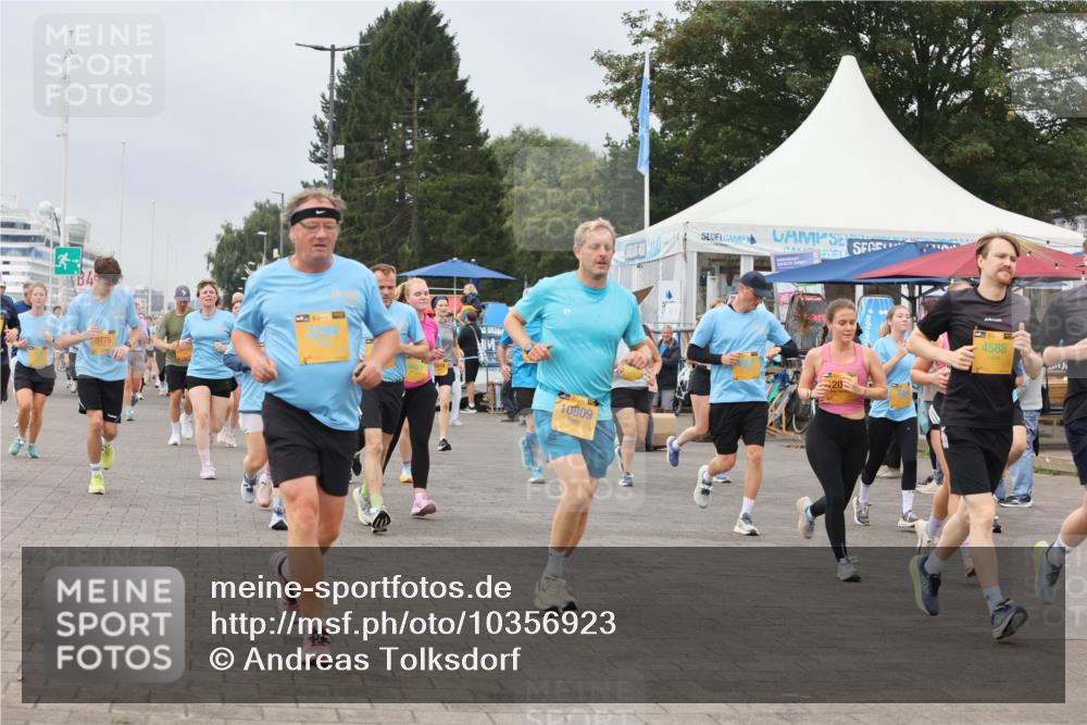 13.09.2026 - Kiel Lauf Andreas Tolksdorf http://msf.ph/oto/10356923 13.09.2026 09:59:28 Kiellinie 9775, 3294, 10809, 20, 4588 meine-sportfotos.de