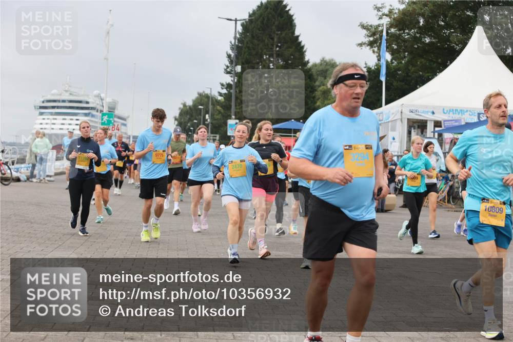 13.09.2026 - Kiel Lauf Andreas Tolksdorf http://msf.ph/oto/10356932 13.09.2026 09:59:29 Kiellinie 11762, 341, 9775, 2470, 38, 3294, 09, 4, 39, 10809 meine-sportfotos.de