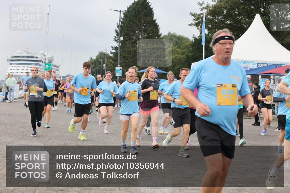13.09.2026 - Kiel Lauf Andreas Tolksdorf http://msf.ph/oto/10356944 13.09.2026 09:59:29 Kiellinie 4619, 9775, 11762, 39, 3294, 1809 meine-sportfotos.de
