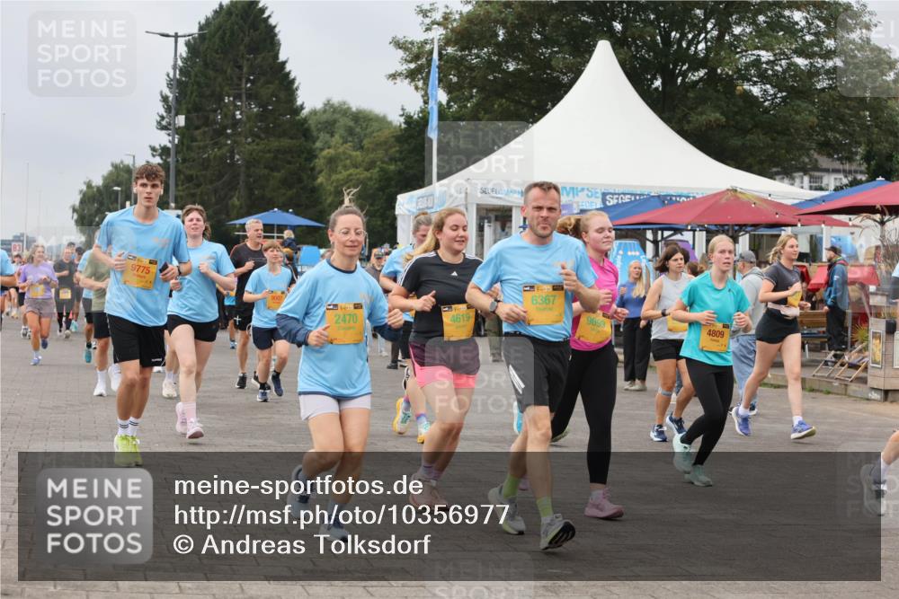 13.09.2026 - Kiel Lauf Andreas Tolksdorf http://msf.ph/oto/10356977 13.09.2026 09:59:30 Kiellinie 3, 39, 6367, 9699, 9775, 2470, 4619, 4809 meine-sportfotos.de
