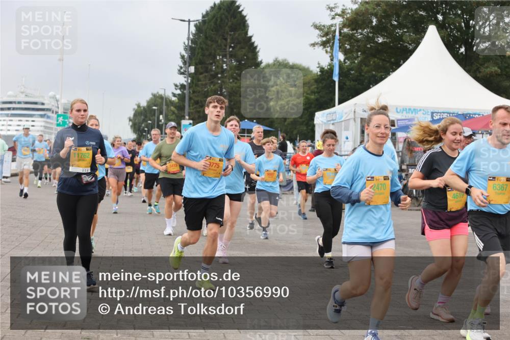 13.09.2026 - Kiel Lauf Andreas Tolksdorf http://msf.ph/oto/10356990 13.09.2026 09:59:31 Kiellinie 38, 11762, 5413, 9775, 9007, 2470, 4619, 38, 6367 meine-sportfotos.de