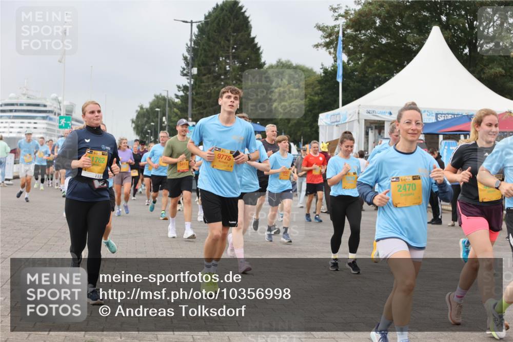 13.09.2026 - Kiel Lauf Andreas Tolksdorf http://msf.ph/oto/10356998 13.09.2026 09:59:31 Kiellinie 38, 1762, 222, 5413, 38, 9775, 2470 meine-sportfotos.de