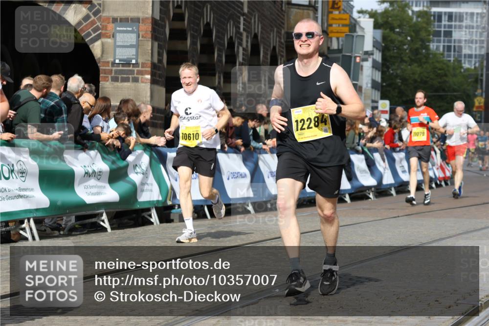 13.09.2026 - 21. swb-Marathon Bremen Strokosch-Dieckow http://msf.ph/oto/10357007 13.09.2026 10:56:59 Ziel 10240, 10356, 10372, 10486, 10540, 10721, 10771, 10824, 10888, 10936, 11064, 11069, 11349, 11407, 11474, 11601, 11855, 11871, 11872, 11911, 11996, 12434, 12543, 10157, 10166, 10578, 10700, 10772, 10969, 11236, 11292, 11484, 11667, 12032, 12382, 12383 meine-sportfotos.de