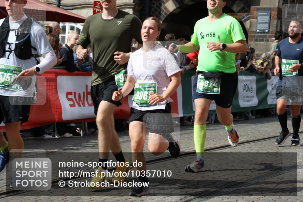 13.09.2026 - 21. swb-Marathon Bremen Strokosch-Dieckow http://msf.ph/oto/10357010 13.09.2026 13:33:47 Ziel 831, 1124, 2283, 2960, 2980, 3562, 4052, 4219, 4243, 4492, 4536, 4543, 4565, 5040, 5560, 5660, 5726, 5861, 5862, 5914, 6256, 6421, 6597, 6614, 6777, 6844, 6882, 6915, 6997, 7145, 7421, 7523, 7789, 7863, 8093, 8177, 8501, 8599, 8602, 8691, 9206, 9508, 9616, 9856, 9883, 10114, 13078, 13084, 1656, 2727, 3389, 3522, 3790, 4613, 4658, 5341, 5513, 5563, 5587, 6151, 6508, 6509, 6623, 7047, 7303, 7354, 7431, 8025, 8512, 8641, 8910, 9344 meine-sportfotos.de