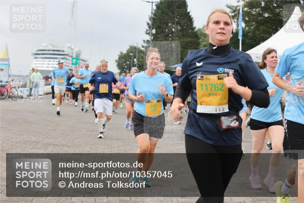 13.09.2026 - Kiel Lauf Andreas Tolksdorf http://msf.ph/oto/10357045 13.09.2026 09:59:33 Kiellinie 38, 821, 39, 11762 meine-sportfotos.de