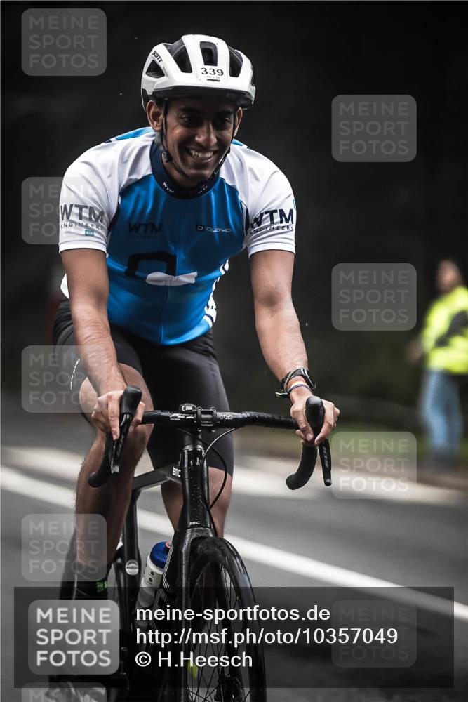 13.09.2026 - Stadtparktriathlon H.Heesch http://msf.ph/oto/10357049 13.09.2026 09:51:26 Radfahren 339 meine-sportfotos.de