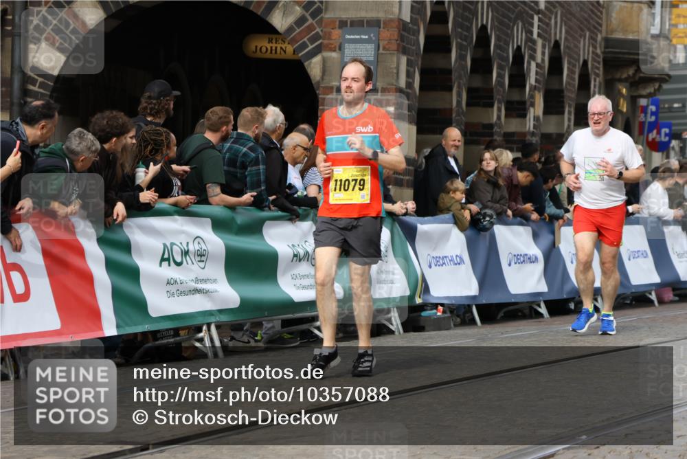 13.09.2026 - 21. swb-Marathon Bremen Strokosch-Dieckow http://msf.ph/oto/10357088 13.09.2026 10:57:04 Ziel 10240, 10372, 10486, 10540, 10610, 10721, 10771, 10824, 10888, 10936, 11064, 11349, 11474, 11601, 11872, 11911, 11996, 12284, 12434, 10166, 10578, 10687, 10700, 10772, 10969, 11236, 11292, 11484, 11667, 12263, 12382, 12383, 12400, 12411 meine-sportfotos.de