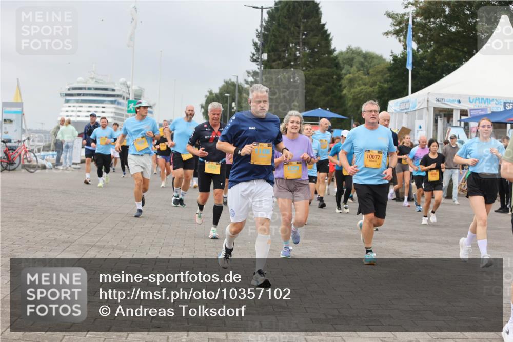 13.09.2026 - Kiel Lauf Andreas Tolksdorf http://msf.ph/oto/10357102 13.09.2026 09:59:34 Kiellinie 6731, 39, 11496, 10077, 4895 meine-sportfotos.de
