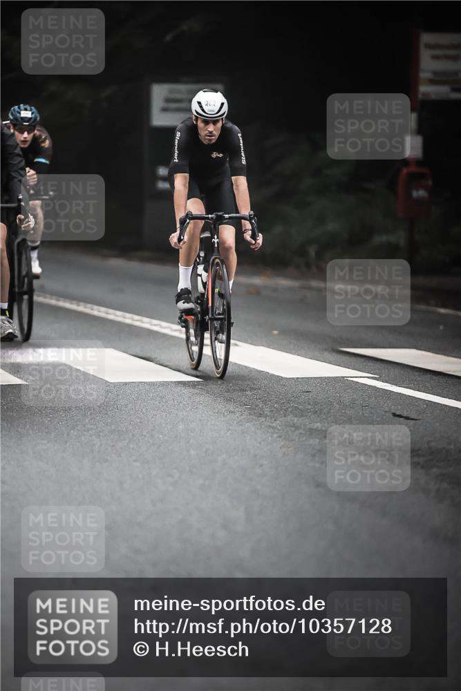 13.09.2026 - Stadtparktriathlon H.Heesch http://msf.ph/oto/10357128 13.09.2026 09:51:41 Radfahren 213, 247, 262, 264, 287, 296, 313 meine-sportfotos.de