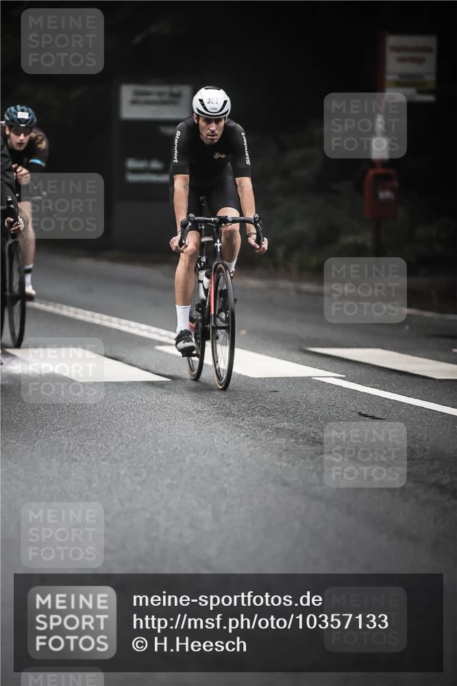 13.09.2026 - Stadtparktriathlon H.Heesch http://msf.ph/oto/10357133 13.09.2026 09:51:41 Radfahren 213, 247, 262, 264, 287, 296, 313 meine-sportfotos.de
