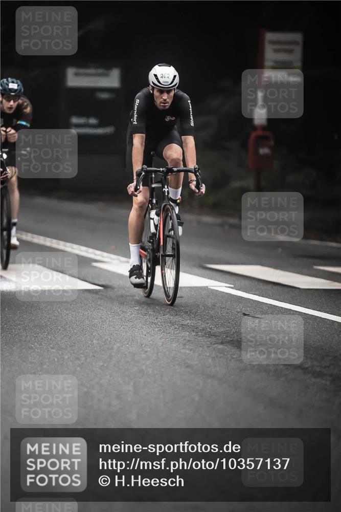 13.09.2026 - Stadtparktriathlon H.Heesch http://msf.ph/oto/10357137 13.09.2026 09:51:41 Radfahren 213, 247, 262, 264, 287, 296, 313 meine-sportfotos.de