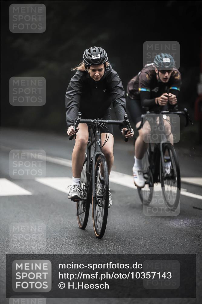 13.09.2026 - Stadtparktriathlon H.Heesch http://msf.ph/oto/10357143 13.09.2026 09:51:42 Radfahren 213, 247, 262, 264, 287, 296, 313 meine-sportfotos.de