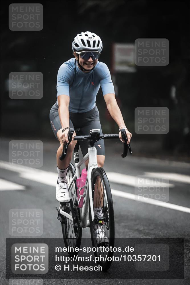 13.09.2026 - Stadtparktriathlon H.Heesch http://msf.ph/oto/10357201 13.09.2026 09:51:45 Radfahren 213, 247, 262, 264, 287, 296, 313, 333 meine-sportfotos.de