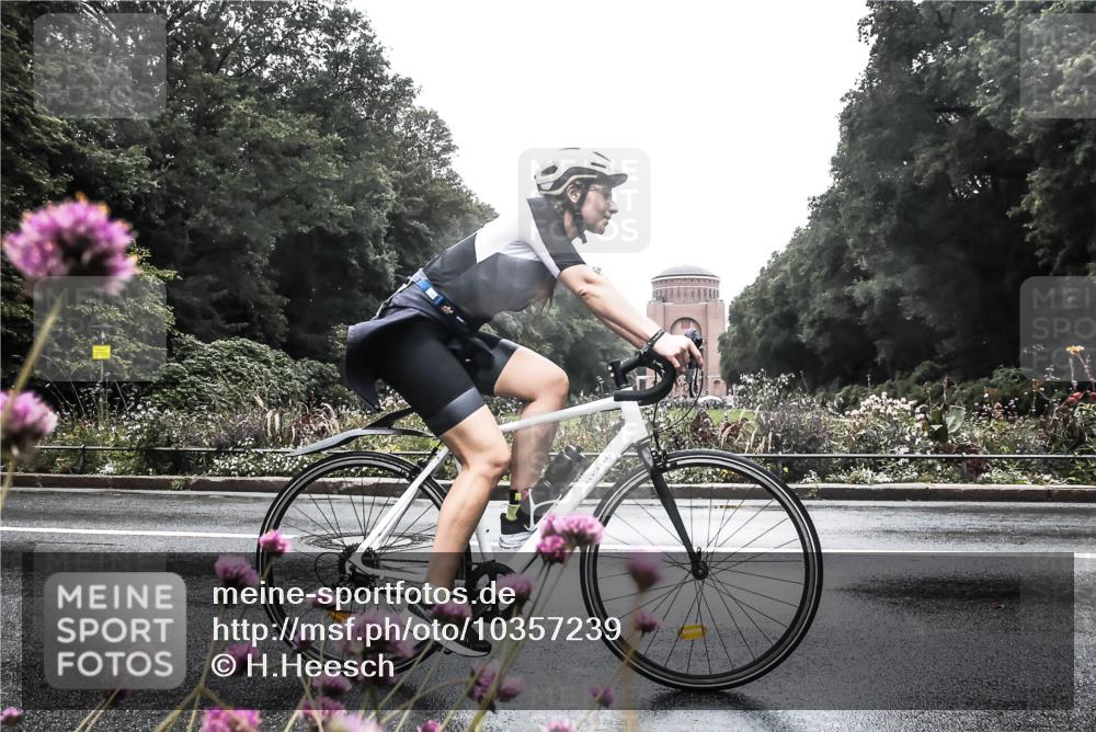 13.09.2026 - Stadtparktriathlon H.Heesch http://msf.ph/oto/10357239 13.09.2026 13:10:25 Radfahren 1262, 1326, 1388, 1405, 1417 meine-sportfotos.de