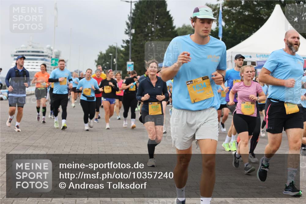 13.09.2026 - Kiel Lauf Andreas Tolksdorf http://msf.ph/oto/10357240 13.09.2026 09:59:39 Kiellinie 2662, 2746, 9107, 38, 1634, 5841 meine-sportfotos.de