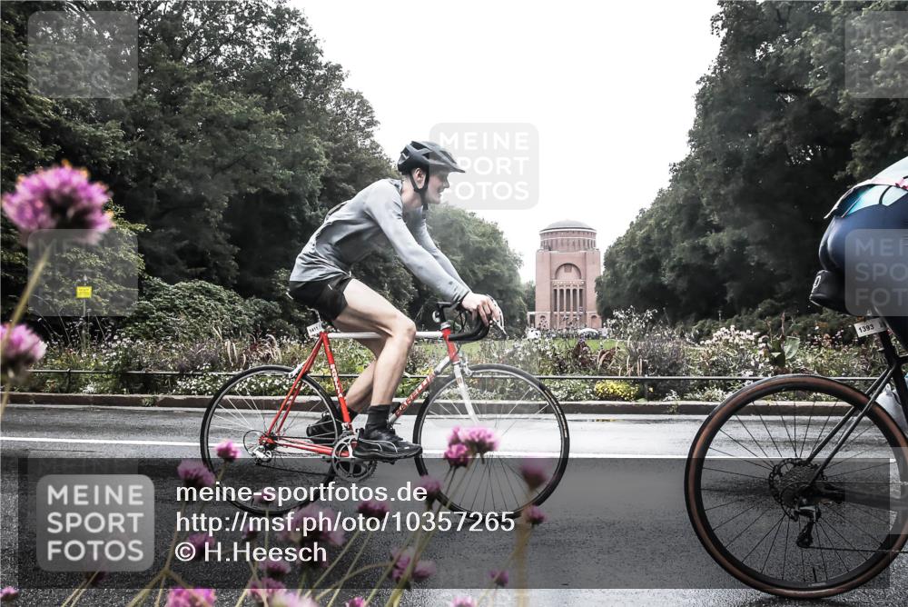 13.09.2026 - Stadtparktriathlon H.Heesch http://msf.ph/oto/10357265 13.09.2026 13:10:33 Radfahren 1204, 1363, 1380, 1393, 1411 meine-sportfotos.de