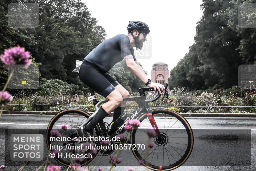 13.09.2026 - Stadtparktriathlon H.Heesch http://msf.ph/oto/10357270 13.09.2026 13:10:35 Radfahren 1363, 1380, 1389, 1393, 1411 meine-sportfotos.de