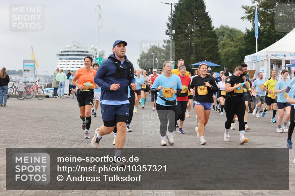 13.09.2026 - Kiel Lauf Andreas Tolksdorf http://msf.ph/oto/10357321 13.09.2026 09:59:41 Kiellinie 2662, 2746 meine-sportfotos.de
