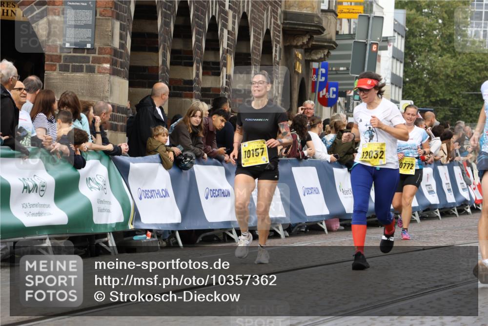 13.09.2026 - 21. swb-Marathon Bremen Strokosch-Dieckow http://msf.ph/oto/10357362 13.09.2026 10:57:09 Ziel 10486, 10540, 10610, 10721, 10771, 10824, 10888, 10936, 11000, 11064, 11079, 11328, 11474, 11601, 11872, 11946, 12284, 12434, 10166, 10226, 10517, 10518, 10578, 10687, 10700, 10969, 11292, 11609, 11667, 12263, 12382, 12383, 12400, 12411 meine-sportfotos.de