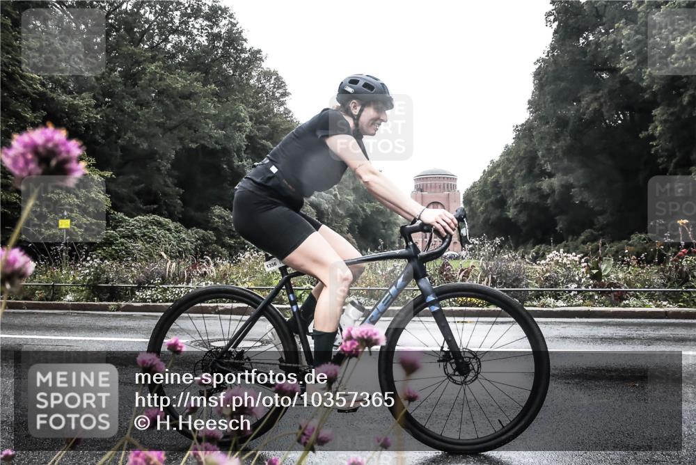 13.09.2026 - Stadtparktriathlon H.Heesch http://msf.ph/oto/10357365 13.09.2026 13:11:02 Radfahren 1334, 1347, 1356, 1364 meine-sportfotos.de