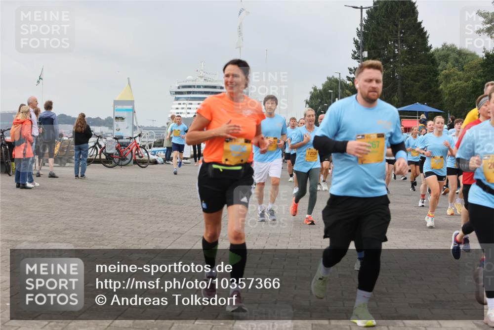 13.09.2026 - Kiel Lauf Andreas Tolksdorf http://msf.ph/oto/10357366 13.09.2026 09:59:43 Kiellinie 2, 12526 meine-sportfotos.de