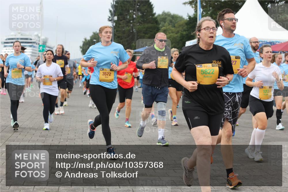 13.09.2026 - Kiel Lauf Andreas Tolksdorf http://msf.ph/oto/10357368 13.09.2026 09:59:57 Kiellinie 12527, 39, 3572, 2074, 48, 5822, 38, 27, 38, 127 meine-sportfotos.de