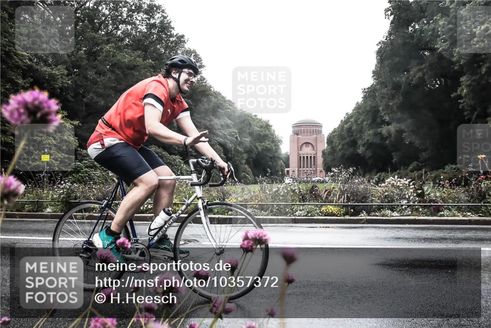 13.09.2026 - Stadtparktriathlon H.Heesch http://msf.ph/oto/10357372 13.09.2026 13:11:02 Radfahren 1334, 1347, 1356, 1364 meine-sportfotos.de