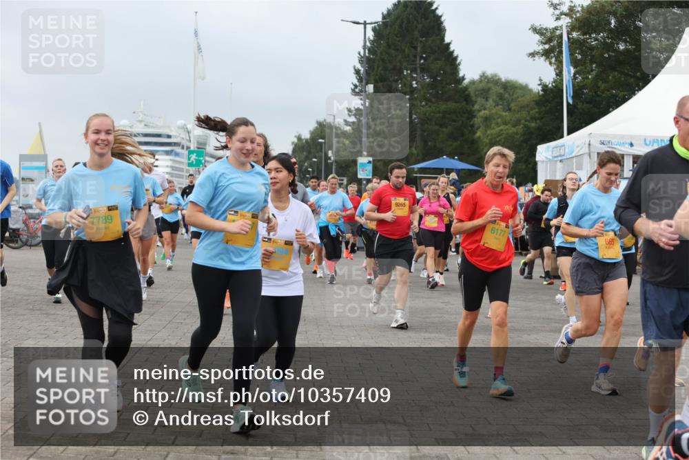 13.09.2026 - Kiel Lauf Andreas Tolksdorf http://msf.ph/oto/10357409 13.09.2026 09:59:58 Kiellinie 38, 7789, 4, 39, 9265, 6177, 665 meine-sportfotos.de