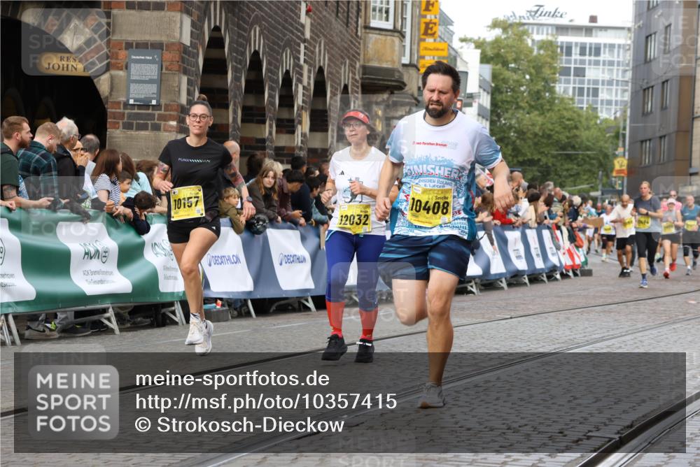 13.09.2026 - 21. swb-Marathon Bremen Strokosch-Dieckow http://msf.ph/oto/10357415 13.09.2026 10:57:10 Ziel 10408, 10486, 10540, 10610, 10721, 10771, 10824, 10888, 10936, 11000, 11064, 11079, 11328, 11474, 11601, 11872, 11946, 12284, 12434, 10166, 10226, 10300, 10517, 10518, 10578, 10687, 10969, 11498, 11609, 11667, 12263, 12382, 12383, 12400, 12411 meine-sportfotos.de