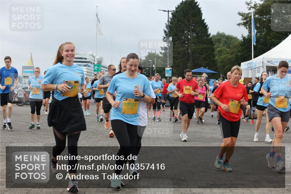 13.09.2026 - Kiel Lauf Andreas Tolksdorf http://msf.ph/oto/10357416 13.09.2026 09:59:58 Kiellinie 6142, 0138, 13, 1, 39, 12527, 665, 9265, 39, 6177 meine-sportfotos.de