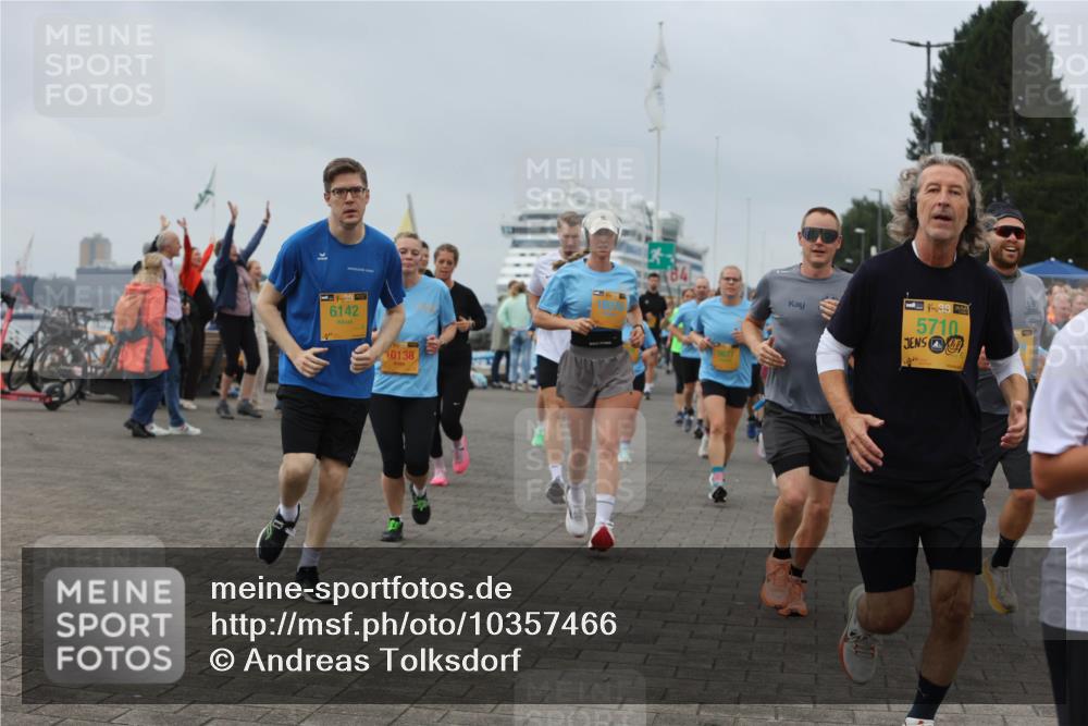 13.09.2026 - Kiel Lauf Andreas Tolksdorf http://msf.ph/oto/10357466 13.09.2026 10:00:00 Kiellinie 39, 6142, 10138, 4, 38, 5710 meine-sportfotos.de