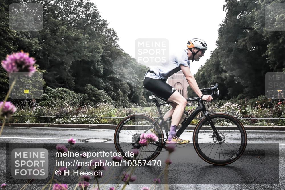13.09.2026 - Stadtparktriathlon H.Heesch http://msf.ph/oto/10357470 13.09.2026 13:11:48 Radfahren 1196, 1220, 1291, 1336, 1392, 1443 meine-sportfotos.de