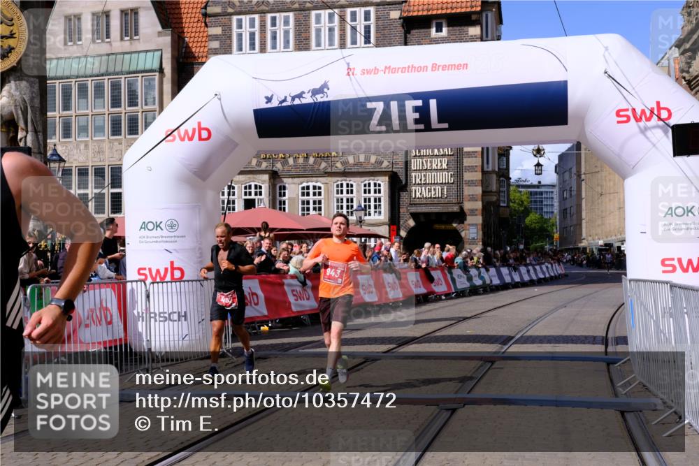 13.09.2026 - 21. swb-Marathon Bremen Tim E. http://msf.ph/oto/10357472 13.09.2026 12:52:38 Ziel 959, 1357, 1507 meine-sportfotos.de