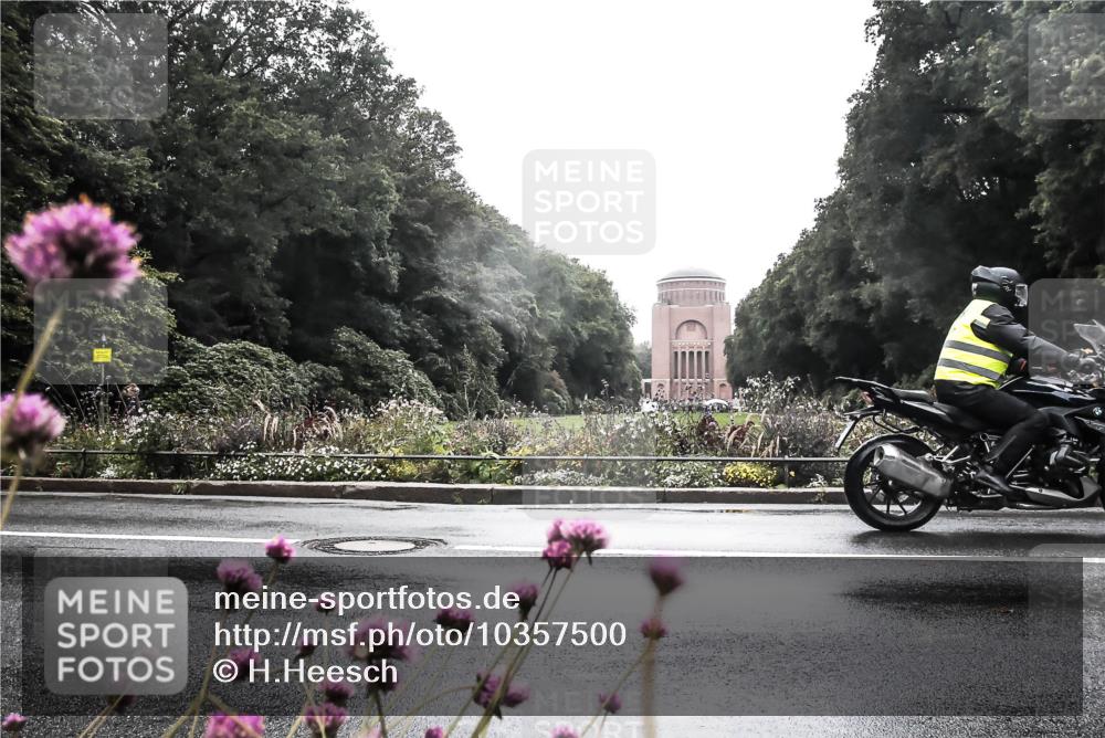 13.09.2026 - Stadtparktriathlon H.Heesch http://msf.ph/oto/10357500 13.09.2026 13:11:54 Radfahren 1336, 1338, 1378, 1392 meine-sportfotos.de