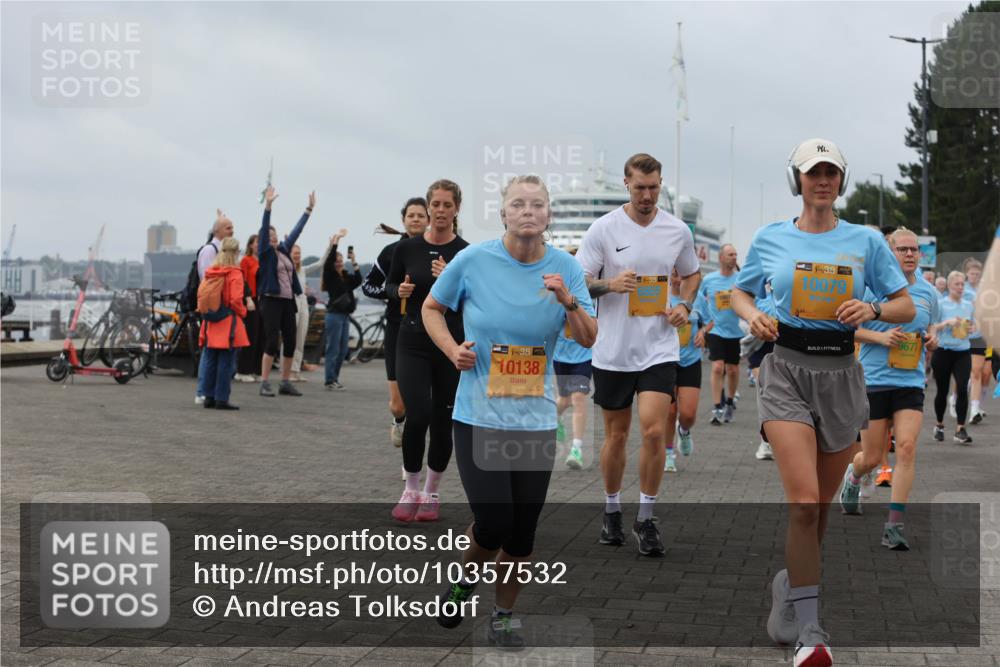 13.09.2026 - Kiel Lauf Andreas Tolksdorf http://msf.ph/oto/10357532 13.09.2026 10:00:01 Kiellinie 10079, 38, 10138, 9671 meine-sportfotos.de