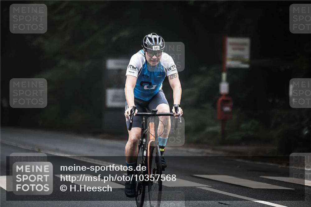 13.09.2026 - Stadtparktriathlon H.Heesch http://msf.ph/oto/10357568 13.09.2026 09:52:33 Radfahren 241, 331, 341 meine-sportfotos.de