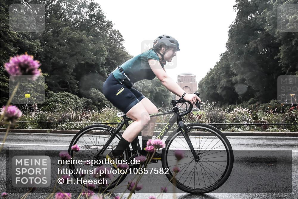 13.09.2026 - Stadtparktriathlon H.Heesch http://msf.ph/oto/10357582 13.09.2026 13:12:31 Radfahren 1205, 1241, 1257, 1271, 1413 meine-sportfotos.de
