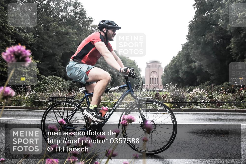 13.09.2026 - Stadtparktriathlon H.Heesch http://msf.ph/oto/10357588 13.09.2026 13:12:33 Radfahren 1241, 1257, 1333, 1413 meine-sportfotos.de