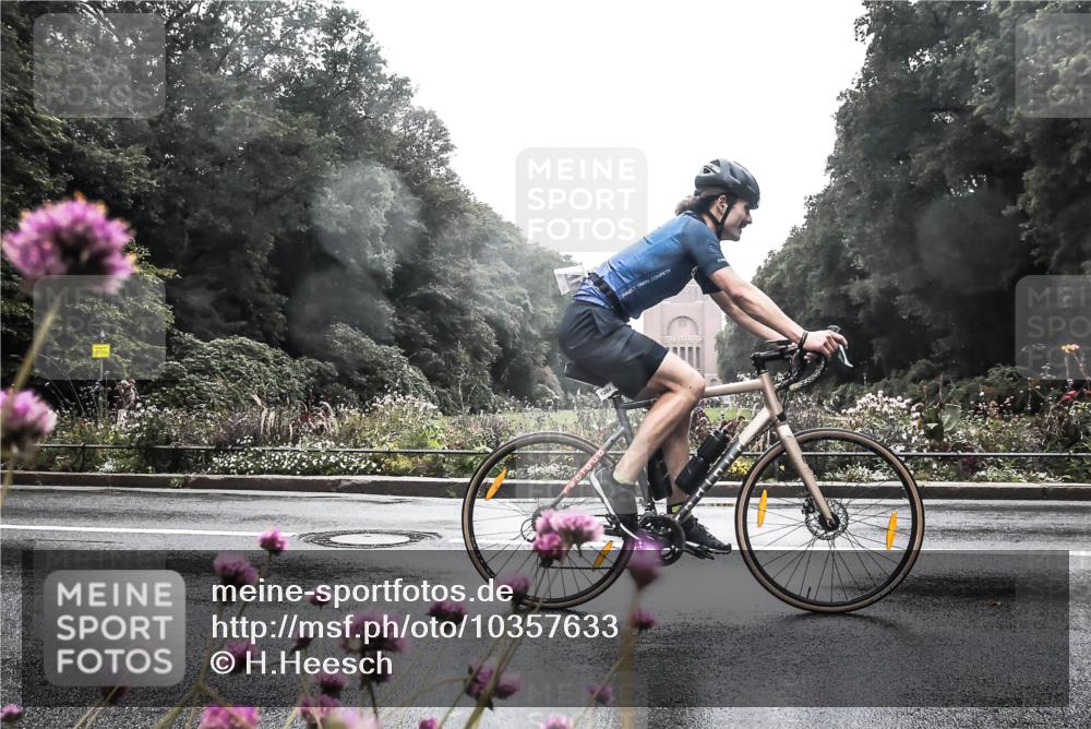 13.09.2026 - Stadtparktriathlon H.Heesch http://msf.ph/oto/10357633 13.09.2026 13:12:51 Radfahren 1225, 1226, 1284, 1297, 1352 meine-sportfotos.de