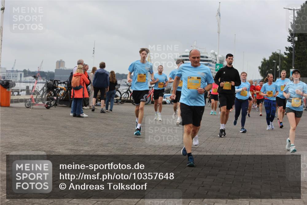 13.09.2026 - Kiel Lauf Andreas Tolksdorf http://msf.ph/oto/10357648 13.09.2026 10:00:07 Kiellinie 5677, 39, 12151 meine-sportfotos.de