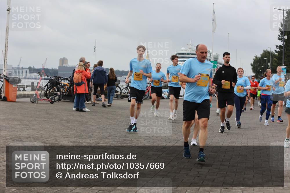 13.09.2026 - Kiel Lauf Andreas Tolksdorf http://msf.ph/oto/10357669 13.09.2026 10:00:07 Kiellinie  meine-sportfotos.de