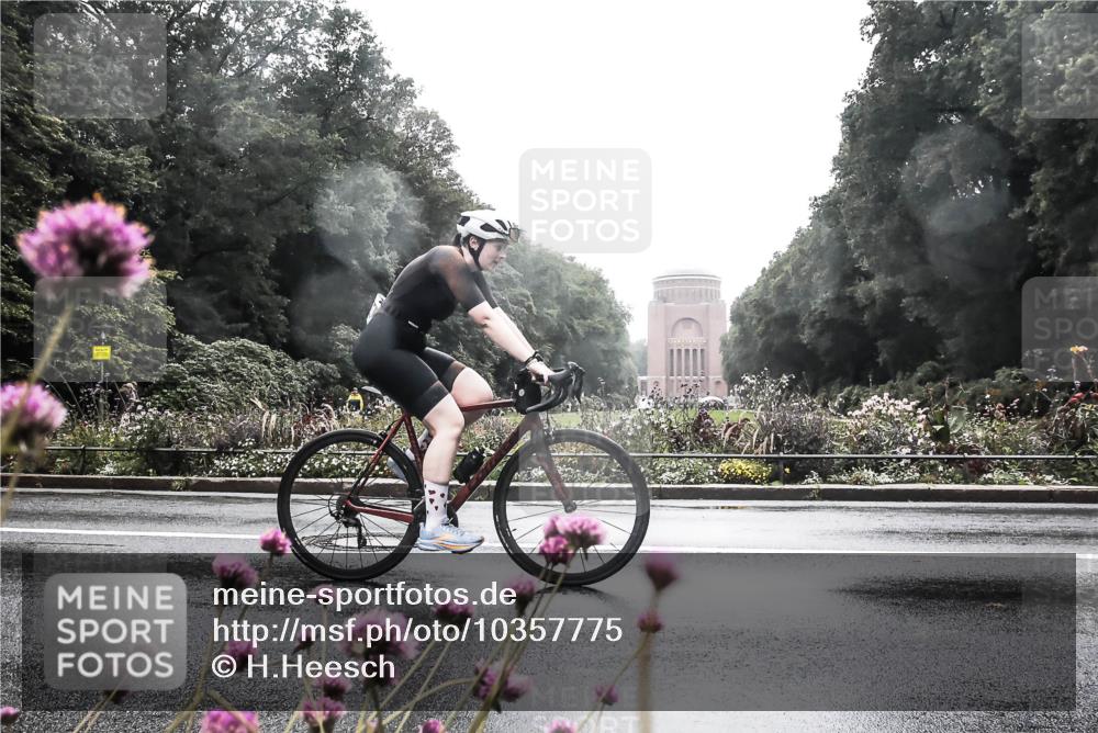 13.09.2026 - Stadtparktriathlon H.Heesch http://msf.ph/oto/10357775 13.09.2026 13:13:37 Radfahren 1082, 1245, 1261, 1407 meine-sportfotos.de