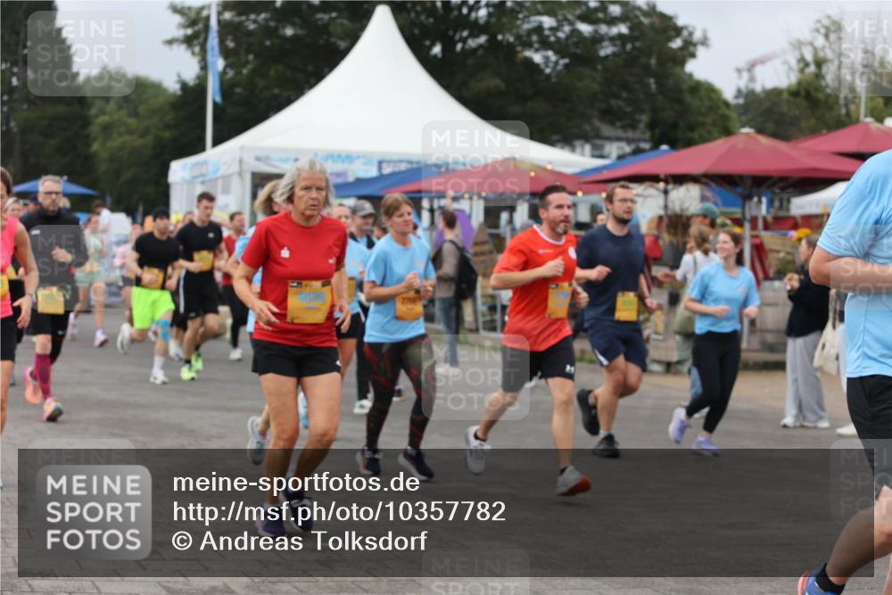 13.09.2026 - Kiel Lauf Andreas Tolksdorf http://msf.ph/oto/10357782 13.09.2026 10:00:13 Kiellinie  meine-sportfotos.de