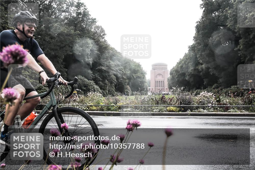 13.09.2026 - Stadtparktriathlon H.Heesch http://msf.ph/oto/10357788 13.09.2026 13:13:40 Radfahren 1082, 1245, 1261, 1269, 1369, 1407 meine-sportfotos.de