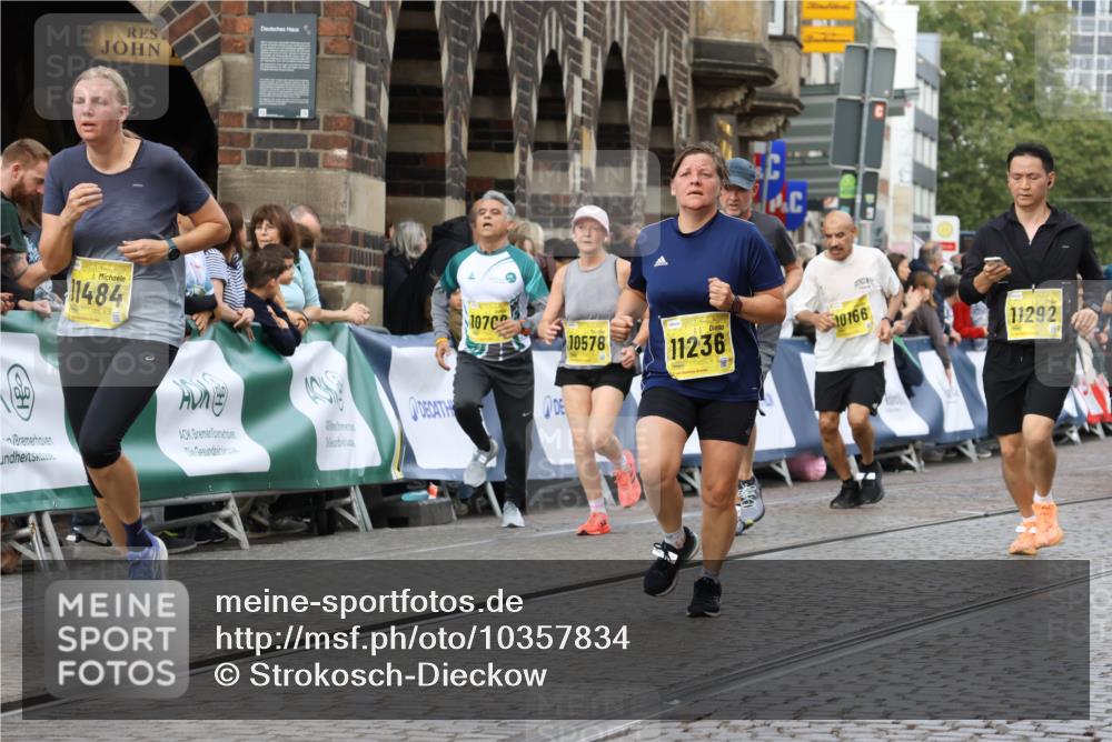 13.09.2026 - 21. swb-Marathon Bremen Strokosch-Dieckow http://msf.ph/oto/10357834 13.09.2026 10:57:18 Ziel 10157, 10408, 10610, 10772, 11000, 11079, 11328, 11872, 11946, 12032, 12284, 12434, 10177, 10226, 10300, 10394, 10517, 10518, 11106, 11365, 11480, 11498, 11609, 11734, 11965, 11966, 12037, 12111, 12372, 12400 meine-sportfotos.de